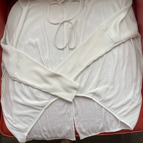 lola & sophie | Cream/Off-White Blouse - Picture 9 of 9